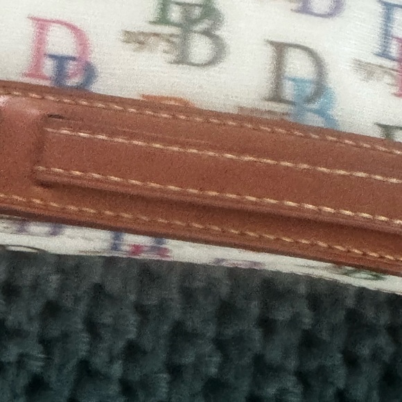 Dooney & Bourke Cross Body - Picture 10 of 16